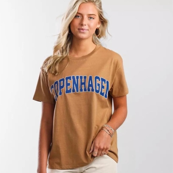 🥑5/$25 Modish Rebel Copenhagen T Shirt Size M - Picture 2 of 6